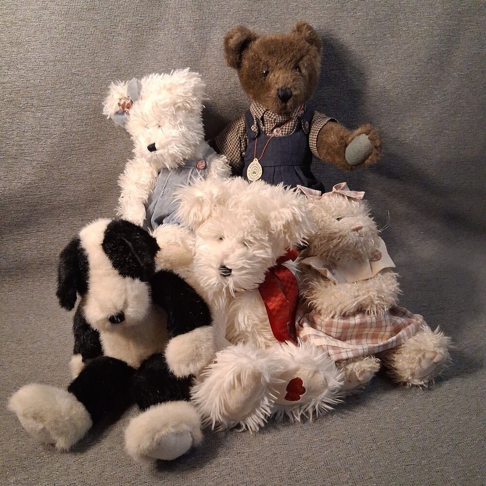 Boyd Bears Plush Lot Of Five